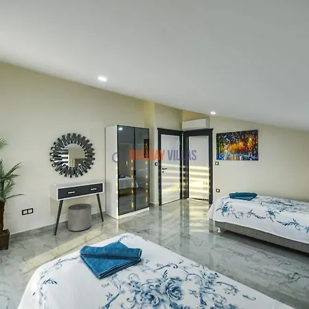 Willa Sea Esta 5 *